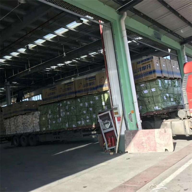 文峰区隆子县：物流专线的高效货运之旅