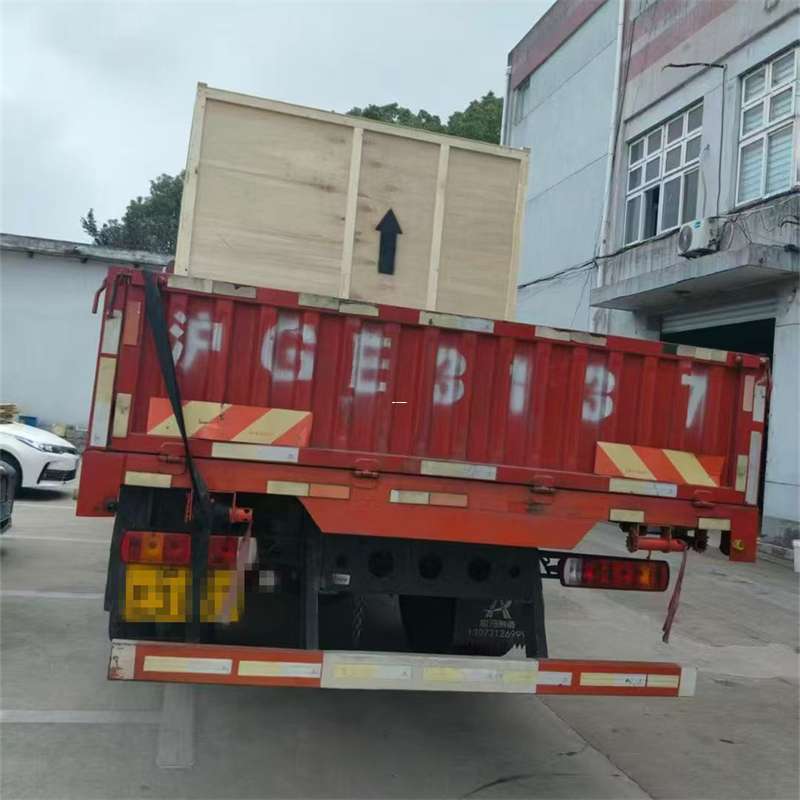 文峰区米林县：物流专线的高效货运之旅