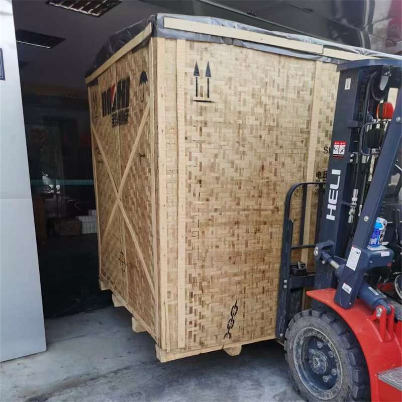 文峰区昌都市：全方位物流专线服务领航者